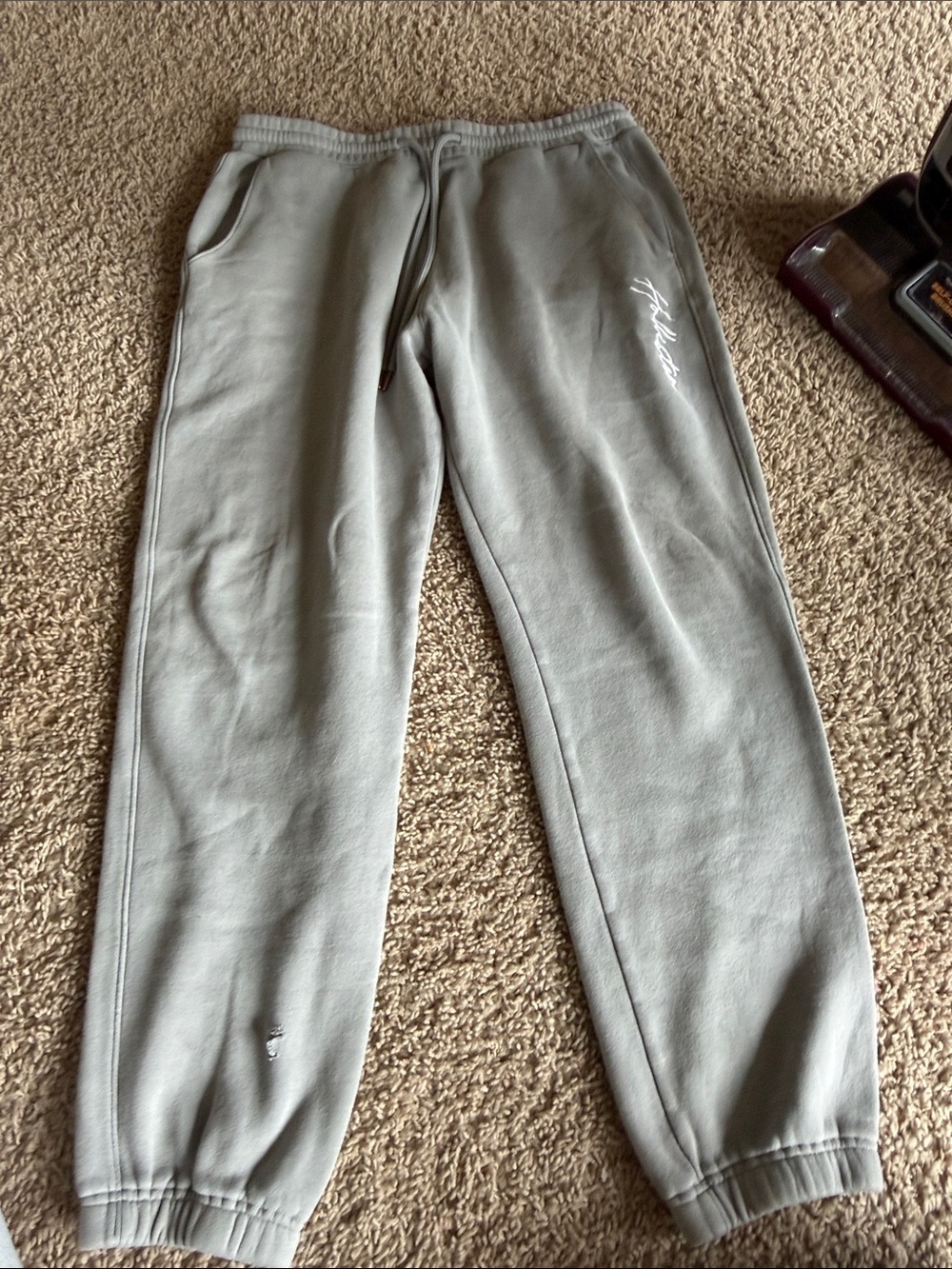 Hollister Light Gray Script-Logo Sweatpants